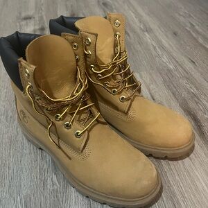 Timberland Men's Wheat Nubuck Boots